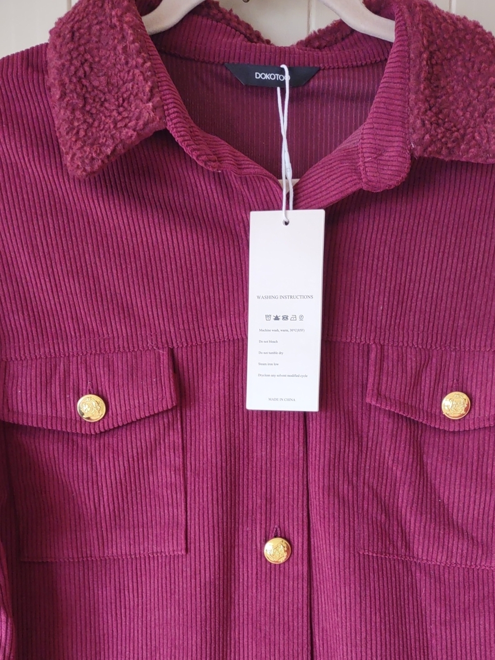 Dokotoo Maroon Corduroy Button-Down Shacket Fleece Collar. Size Medium.NWTS